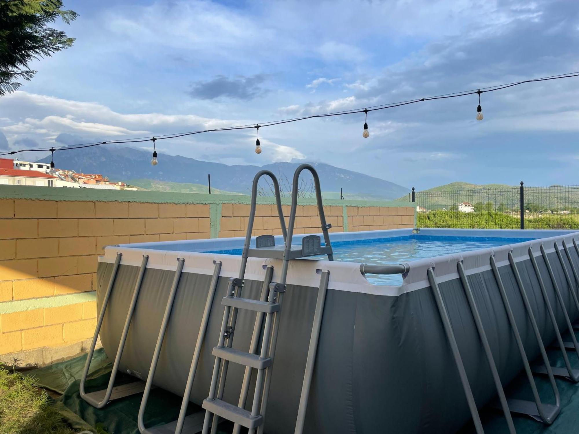 Baza Hostel - Swimming Pool Berat Exterior photo